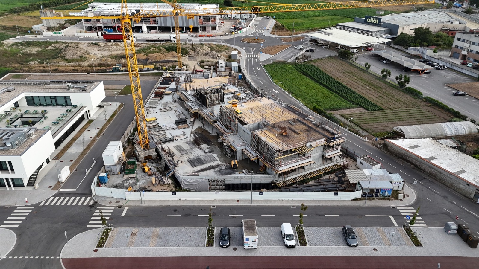 Imagem atual da obra — Esposende Residences